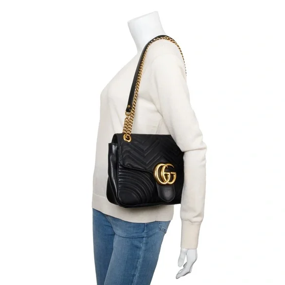 GUCCI GG Marmont Matelasse Medium Shoulder Bag - Picture 2 of 9